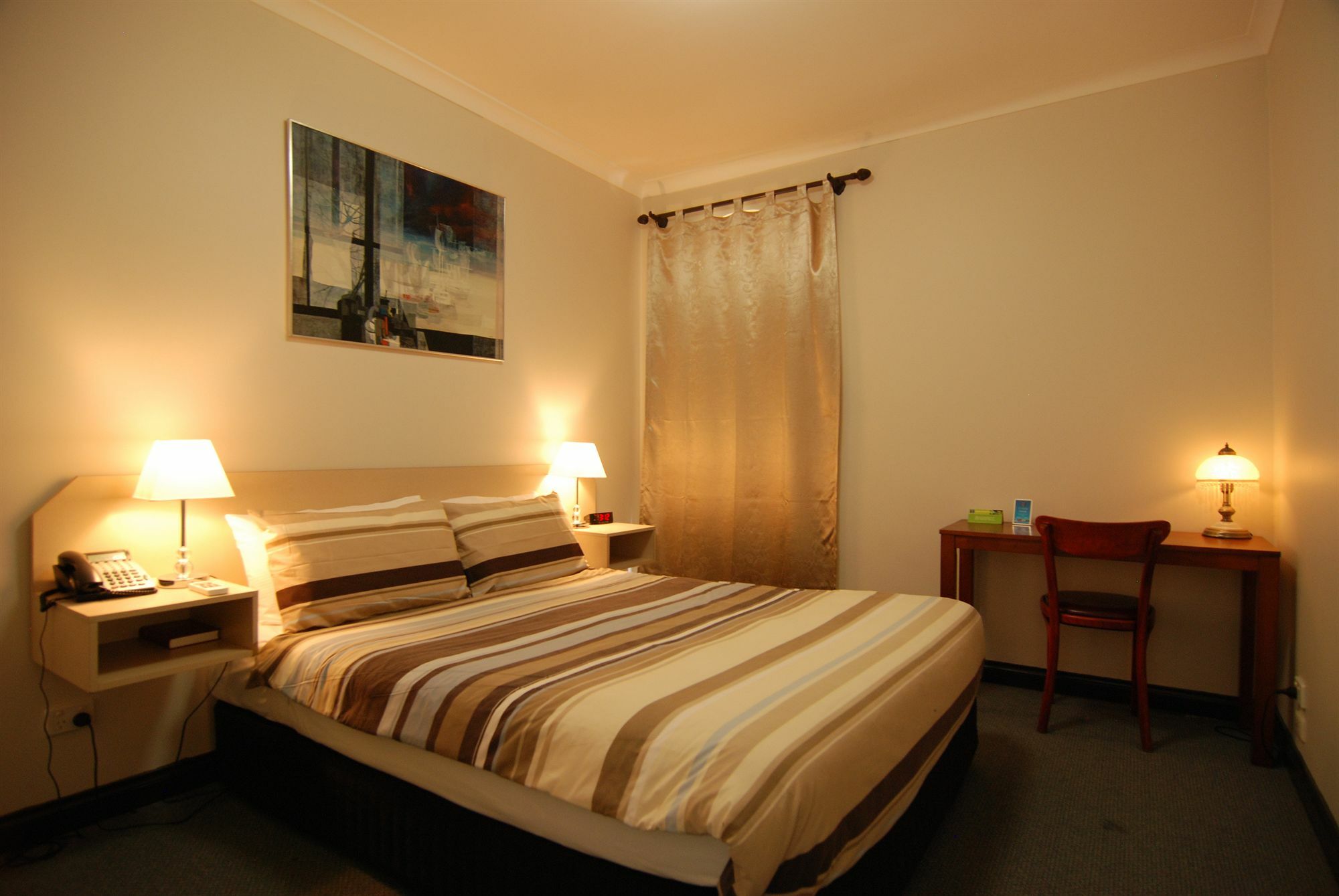 Brunswick Tower Hotel Мельбурн Экстерьер фото