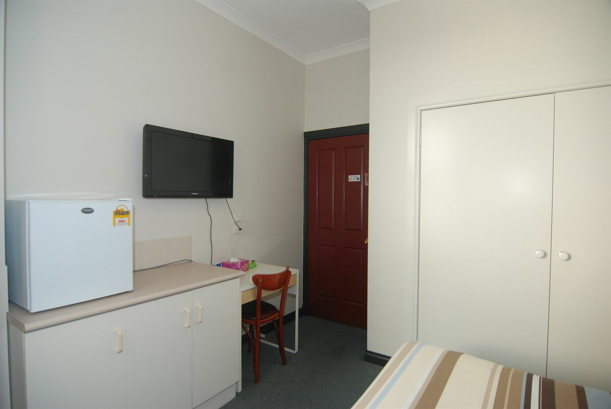 Brunswick Tower Hotel Мельбурн Экстерьер фото