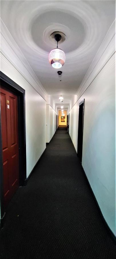 Brunswick Tower Hotel Мельбурн Экстерьер фото